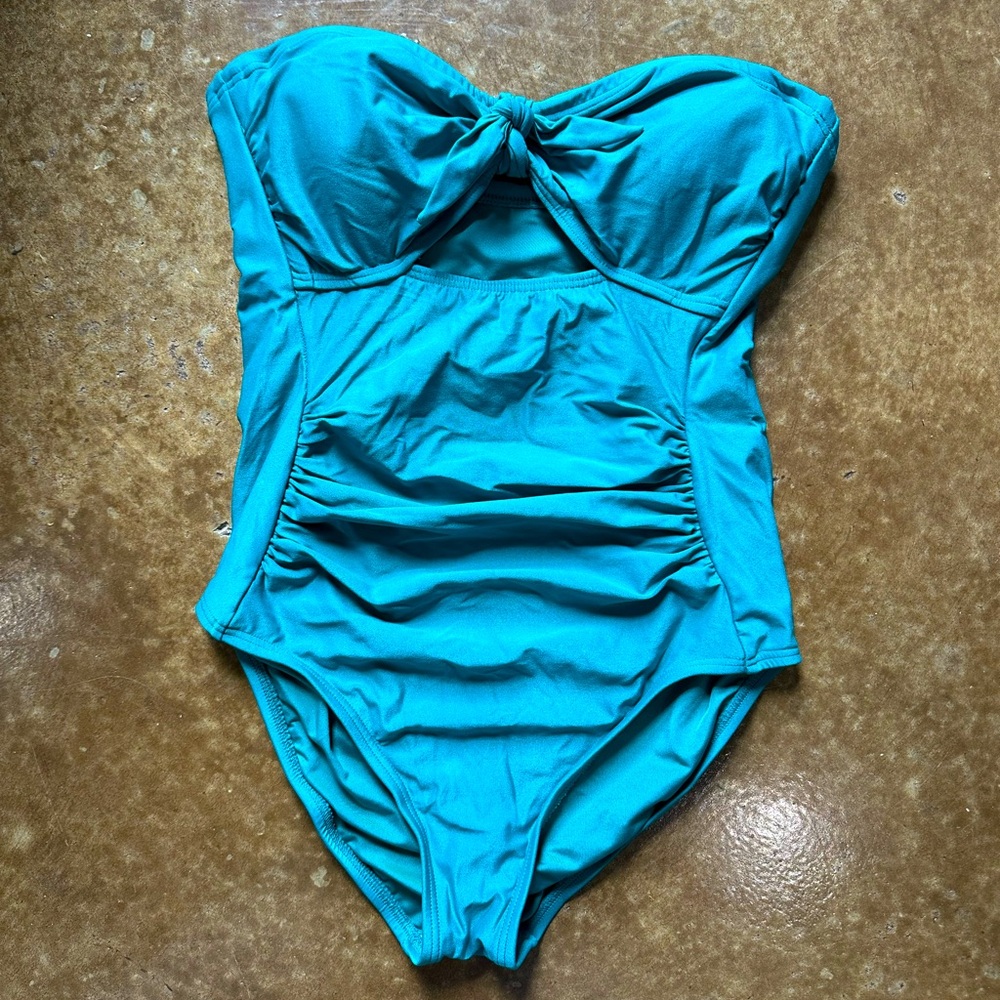 Carmen Marc Valvo Sz 8 Swim Teal Onepiece